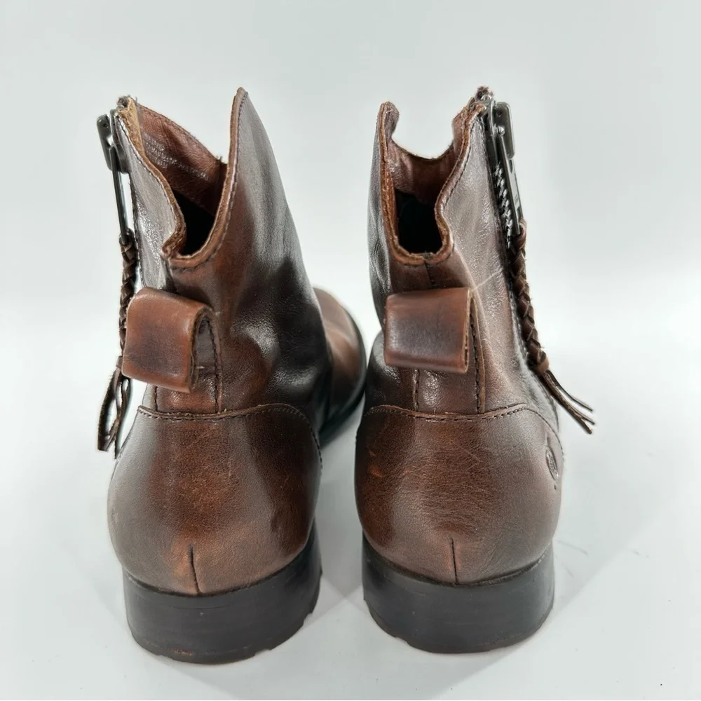 Born ankle booties size 7 38 M/W brown leather western rodeo zip down boots